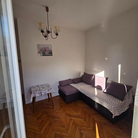 Apartment Tome Biograd Na Moru Exterior foto