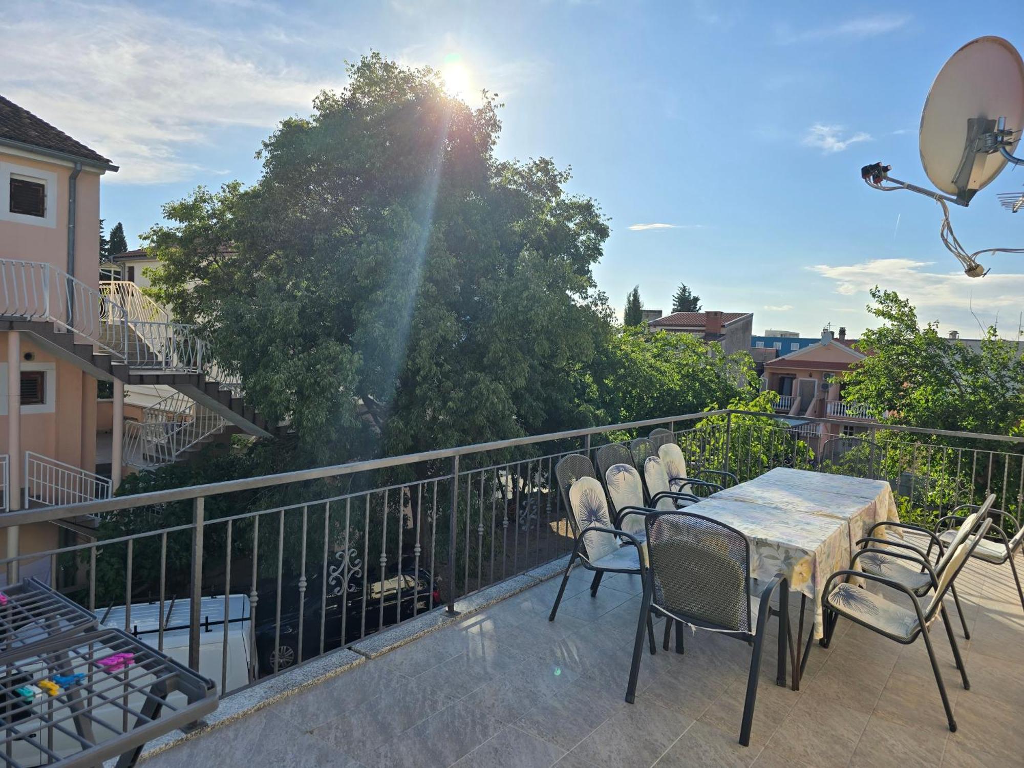 Apartment Tome Biograd Na Moru Exterior foto